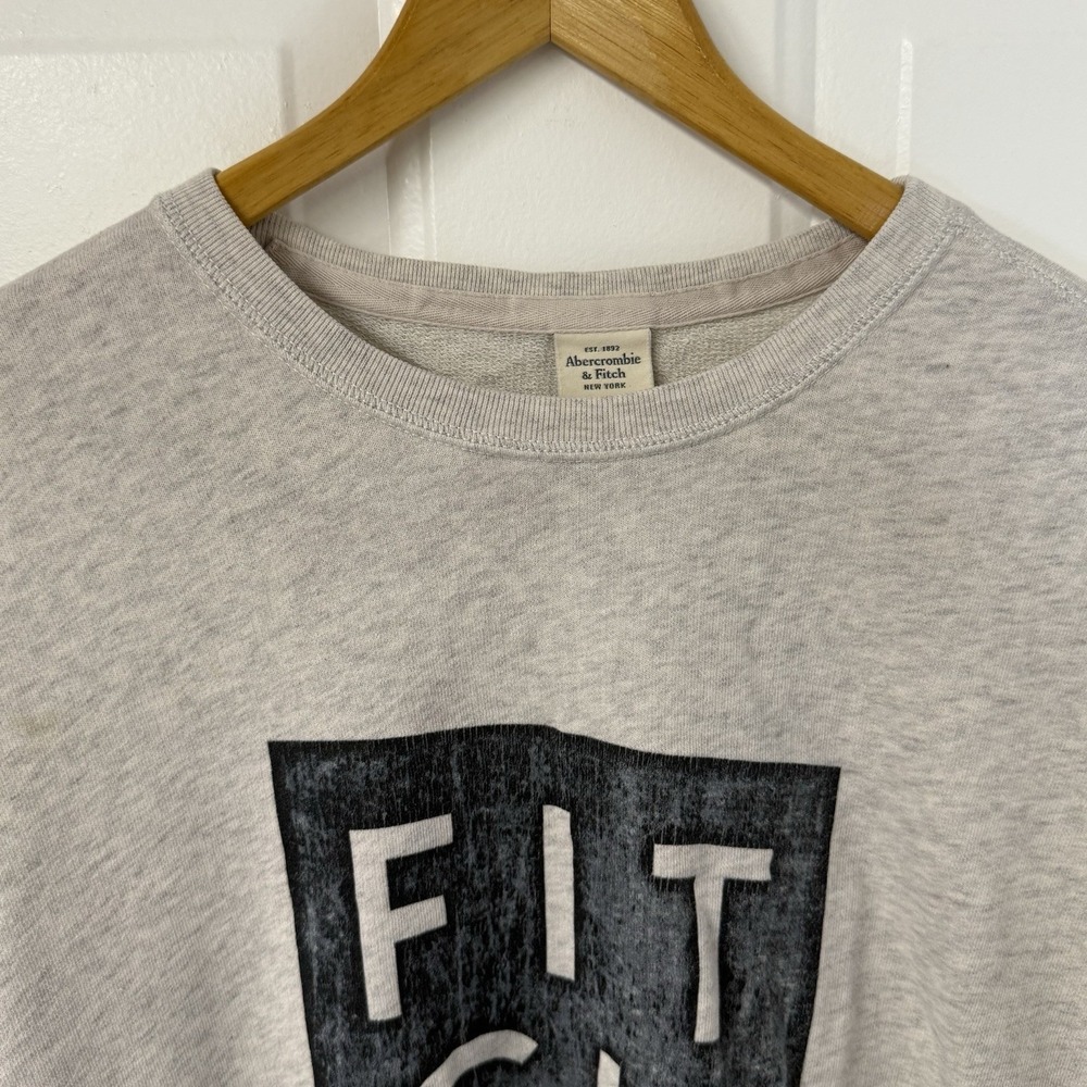Abercrombie & Fitch Graphic Light Weight Crewneck Sweatshirt Mens Size XS/Small - Picture 4 of 12